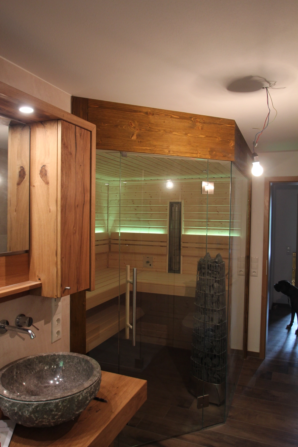 Sauna Stegmann - Wellness & More - Moderne Designsauna für ein Wohnhaus in Frankfurt