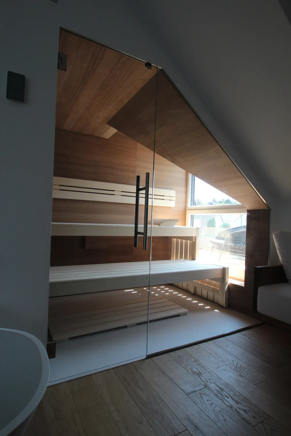 Sauna Stegmann - Wellness & More - Individuelle Sauna mit Dachschräge im Rhein-Main-Gebiet
