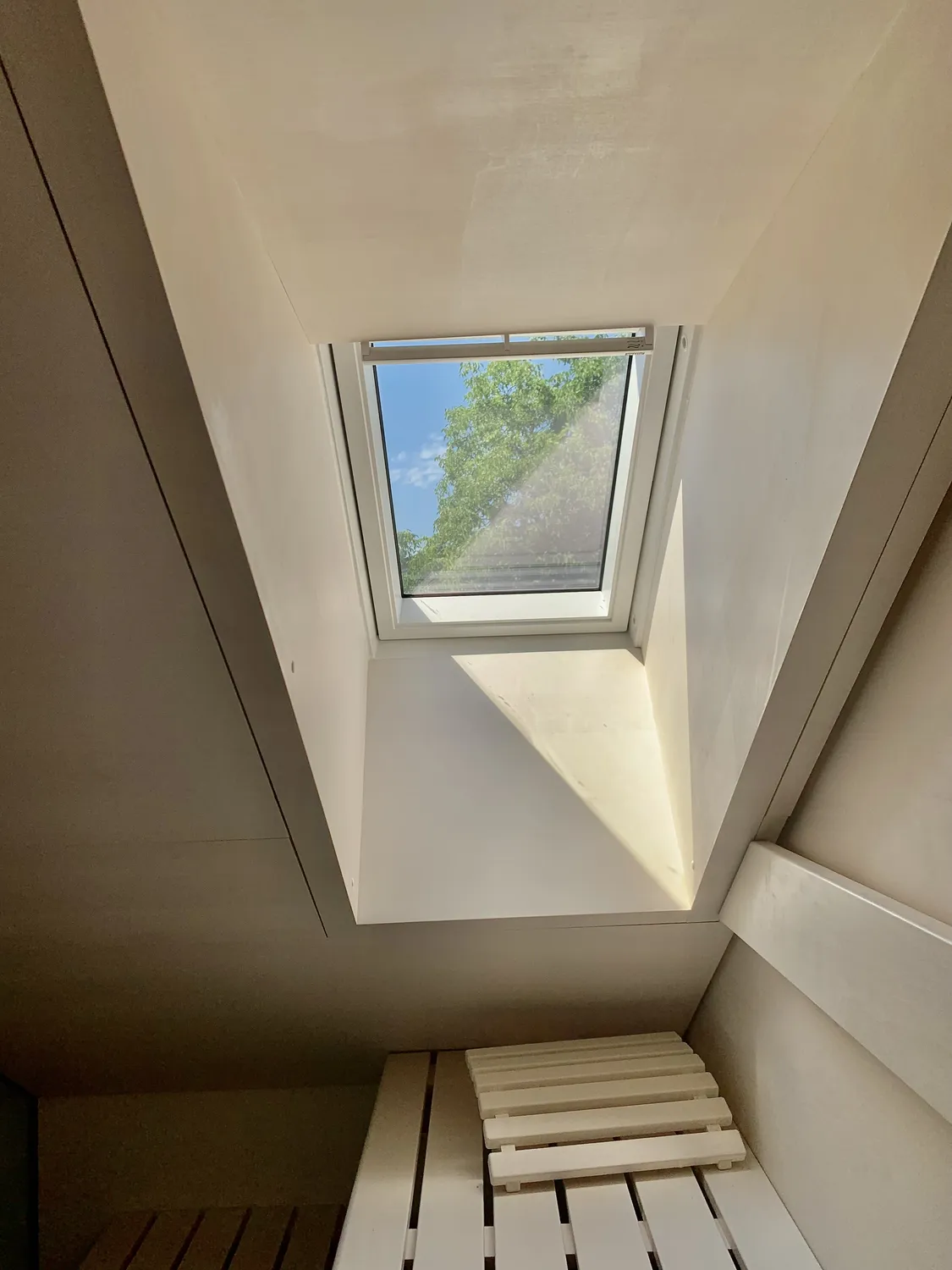 Sauna Stegmann - Wellness & More - Individuelle Sauna mit Dachschräge im Rhein-Main-Gebiet